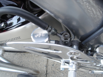 �f�N���t�g�@���U�[�u�^���N���X